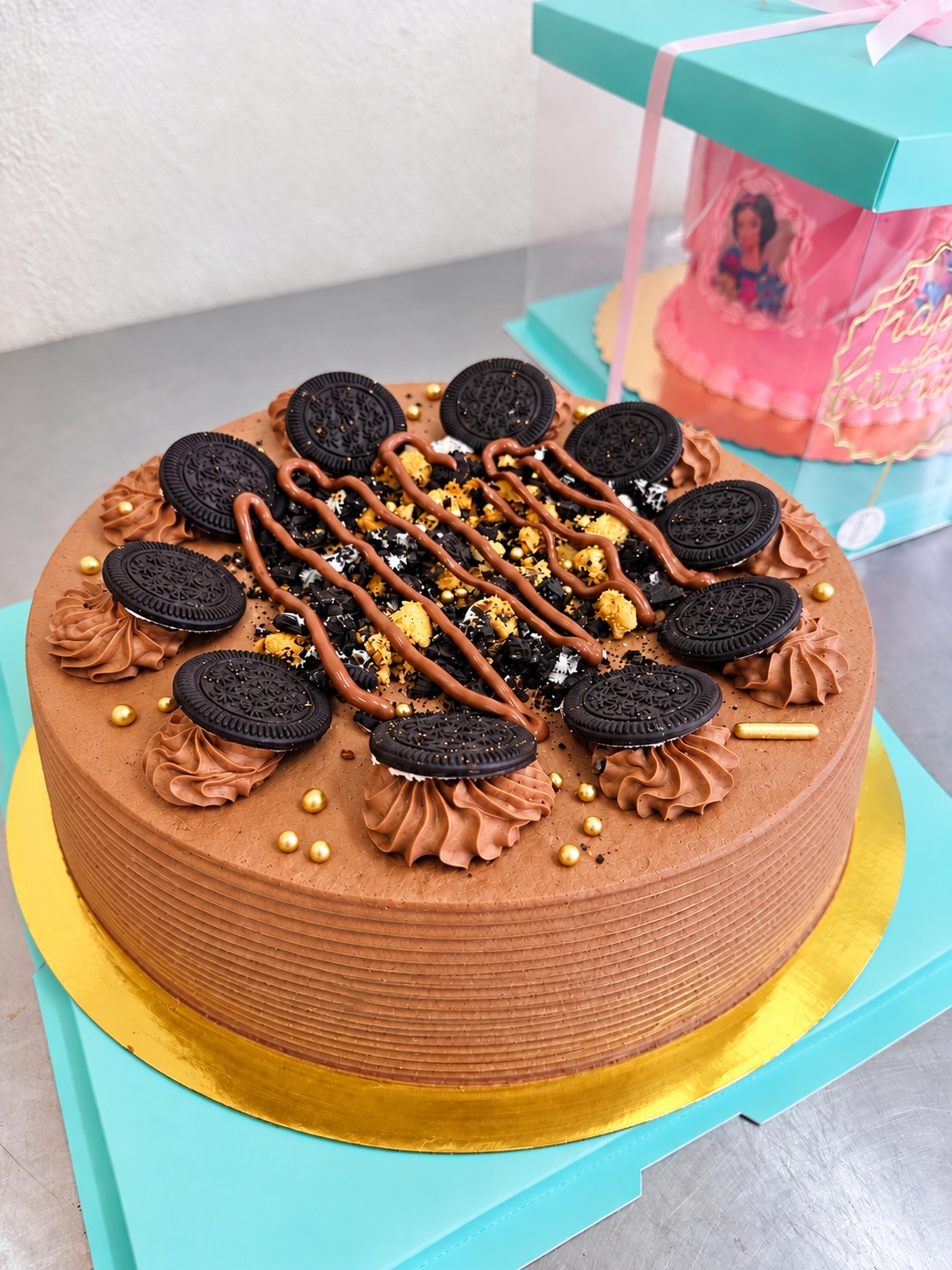 Chocolate large cake